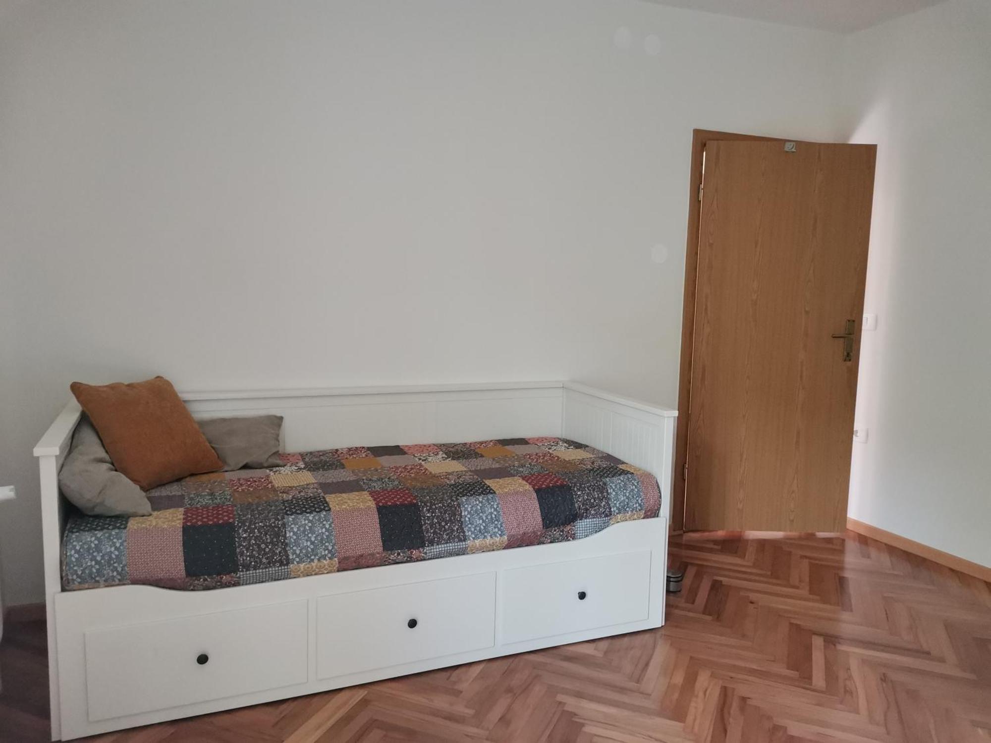 Pri Noni "Istracycle" Apartment Lucija Luaran gambar