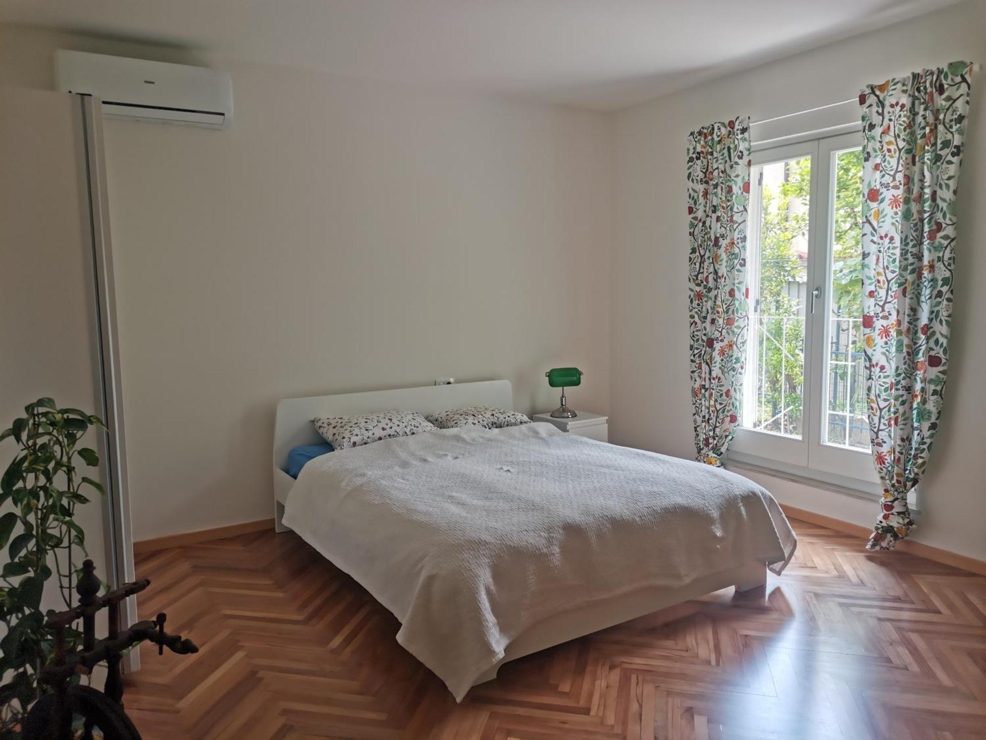 Pri Noni "Istracycle" Apartment Lucija Luaran gambar