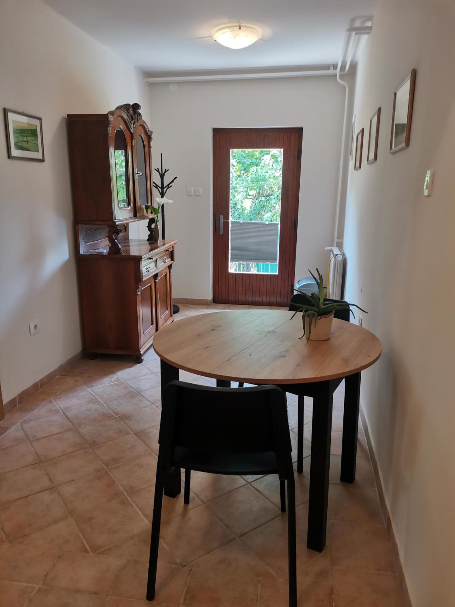 Pri Noni "Istracycle" Apartment Lucija Luaran gambar